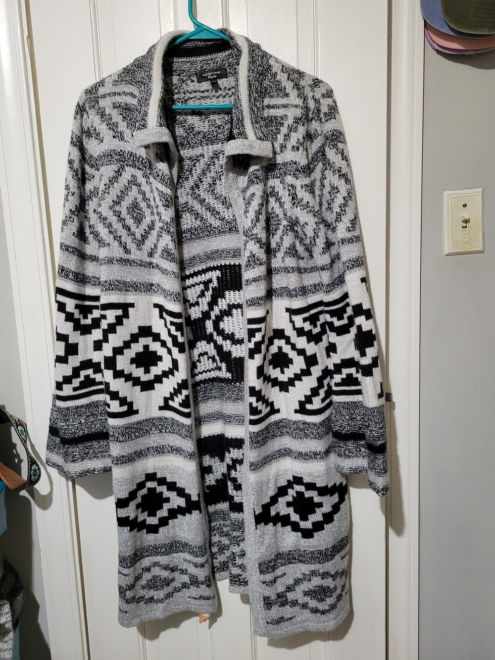 Spense Black & White Aztec Open-Front Cardigan